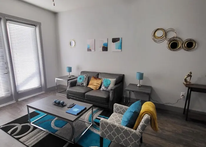 Luxurious, 1 Bedroom Near Downtown & Dickies Arena Apartment Fort Worth